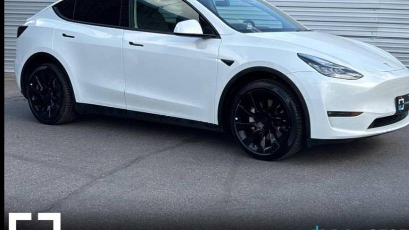 TESLA MODEL Y 2022 7SAYGDEE7NF386180 image